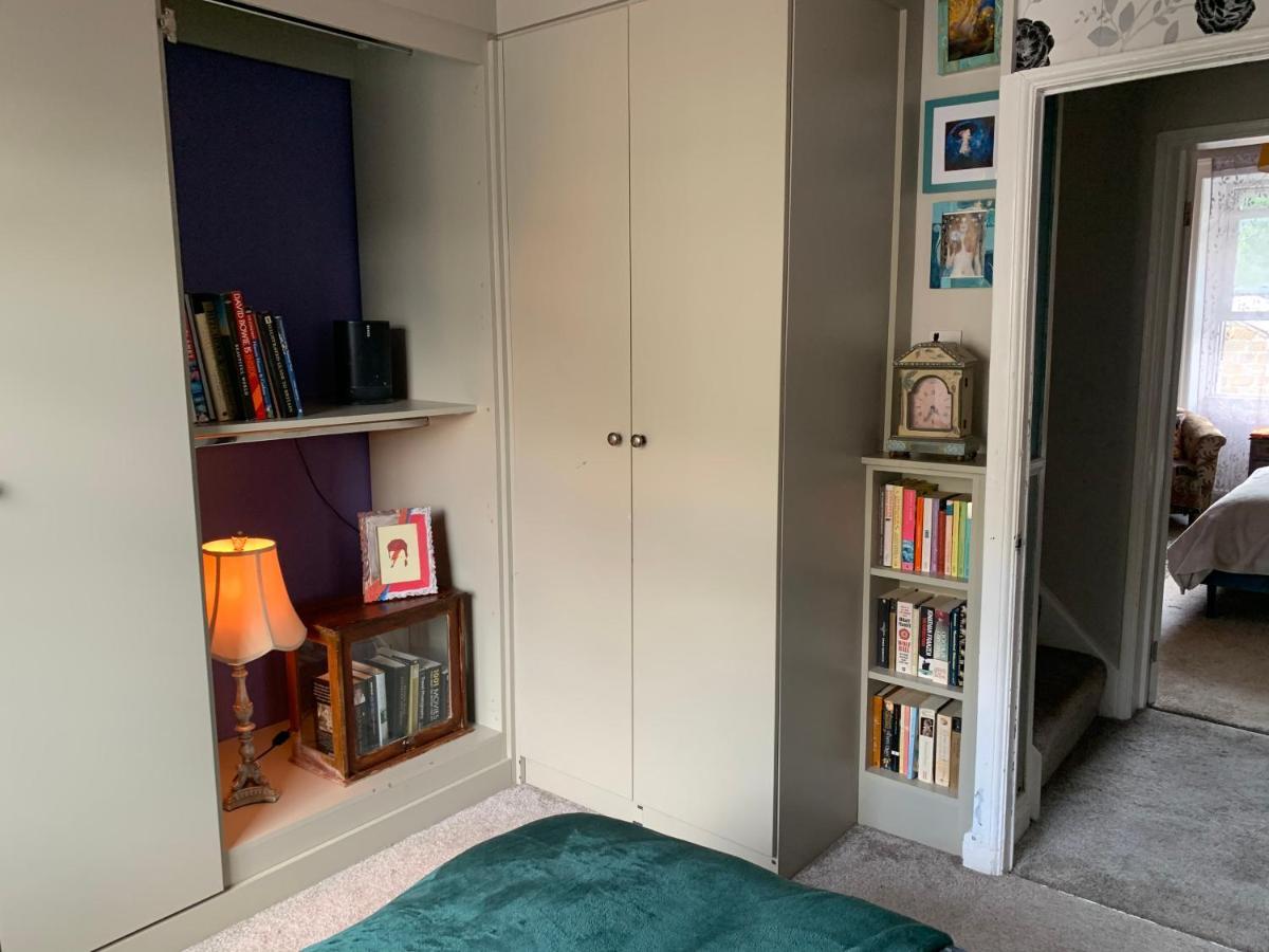 4 Bedroom Period Townhouse In The Heart Of Hebden Hebden Bridge Kültér fotó